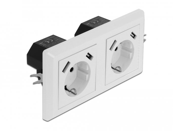 Delock Enchufe De Pared De 2 Vías Con 4 Puertos De Carga Usb Tipo A 2 X 2,8 A