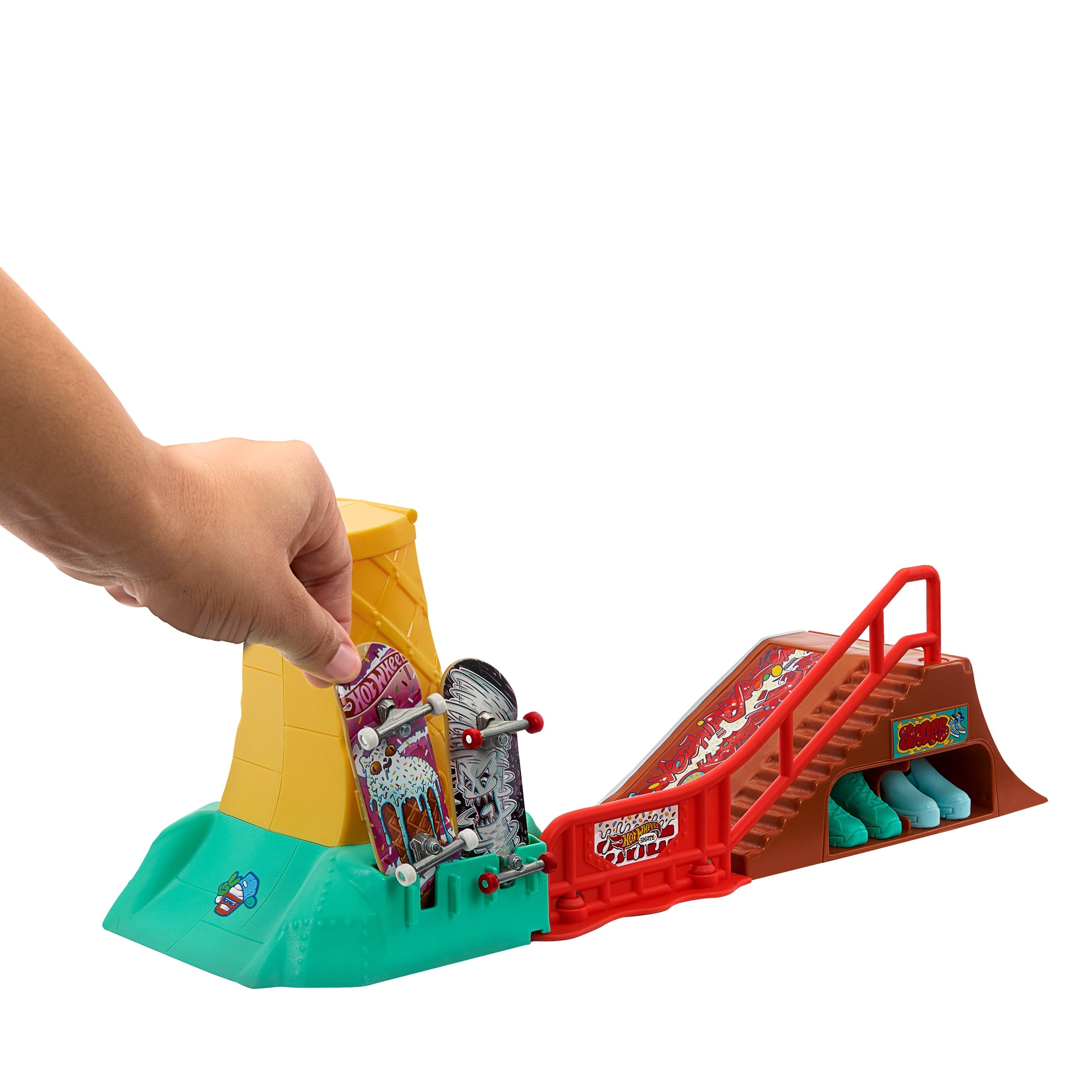 EAN 0194735232444 - Hot Wheels HXK91 juego y juguete de habilidad/activo Monopatín de dedos imagen 4