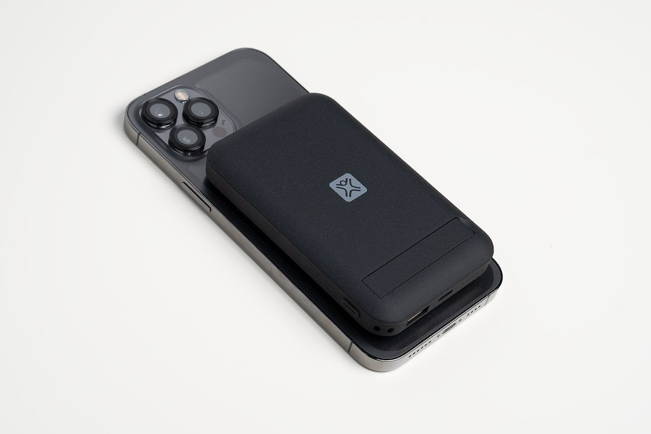 Xtrememac Inductiva Power Bank - 3-In-1, Magsafe - 10000 Mah - 20 Watt - Fast Charge - 2 Puntos De Conexión De Salida (Usb, Usb-C)