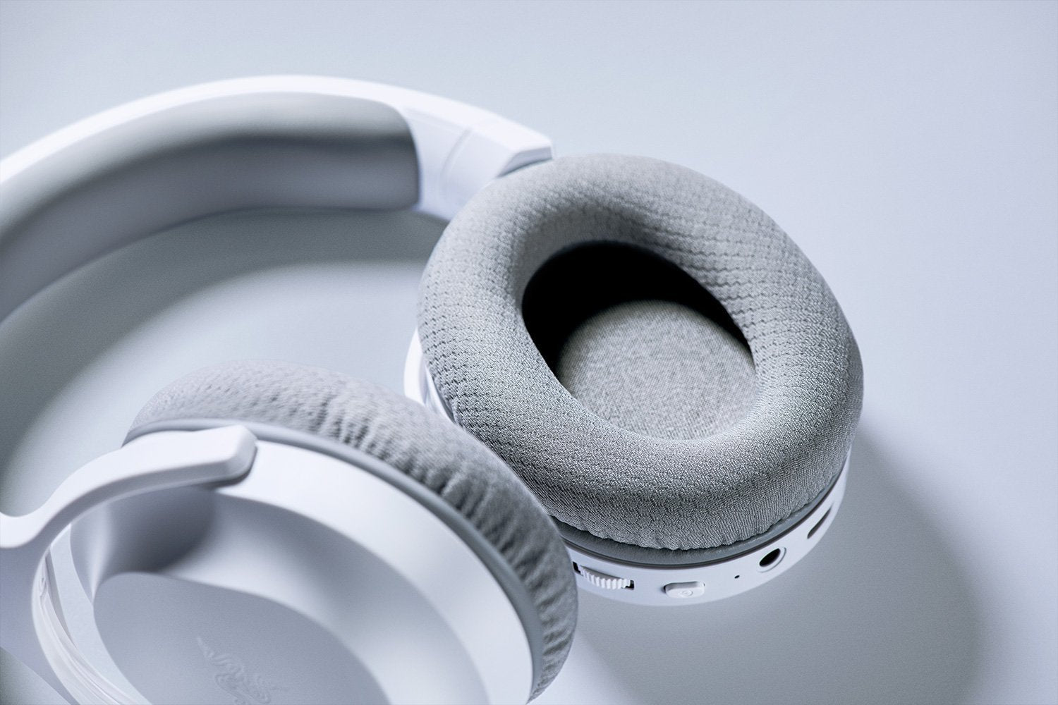 EAN 8886419379874 - Razer Barracuda X Auriculares Inalámbrico y alámbrico Diadema Juego USB Tipo C Bluetooth Blanco imagen 4