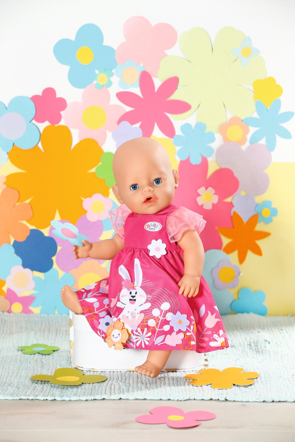 Zapf Creation Baby Born® Vestido Flores 43cm, Accesorios Para Muñecas Incluidas Perchas 832639