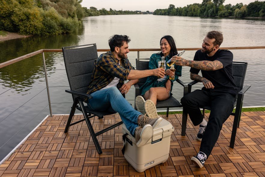 Coleman Pro 25qt, Nevera Portátil Beige 2213850