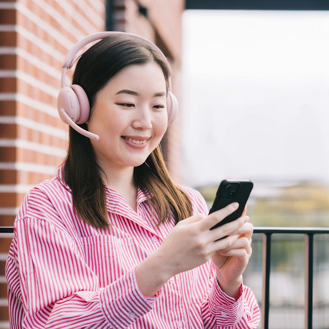 Auriculares Logitech Zone Wireless 2 Inalámbricos Bluetooth Con Cancelación De Ruido Rosa
