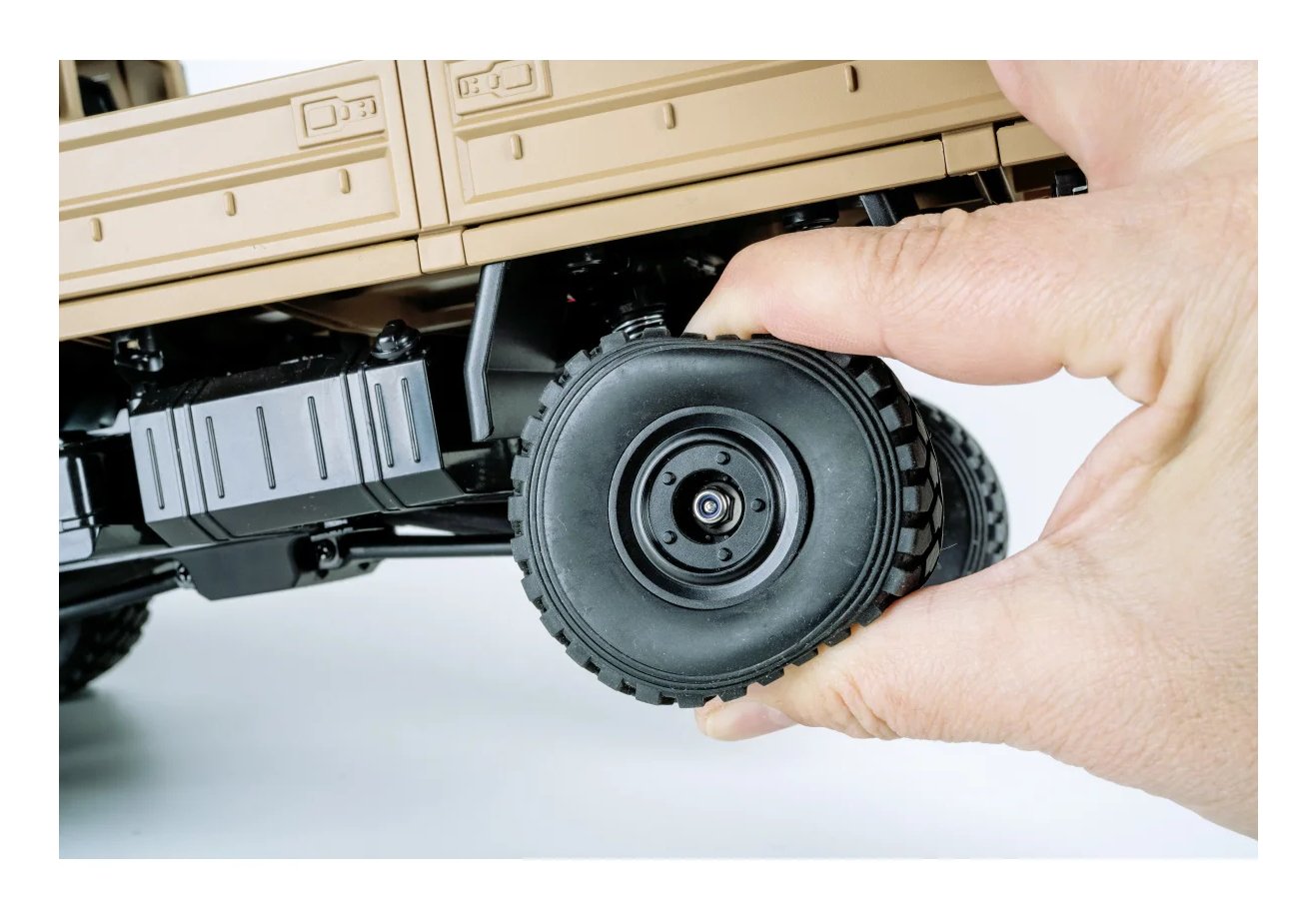 EAN 4042774476182 - Jamara Mercedes-Benz Unimog U5023 modelo controlado por radio Vehículo oruga Motor eléctrico 1:14 imagen 29