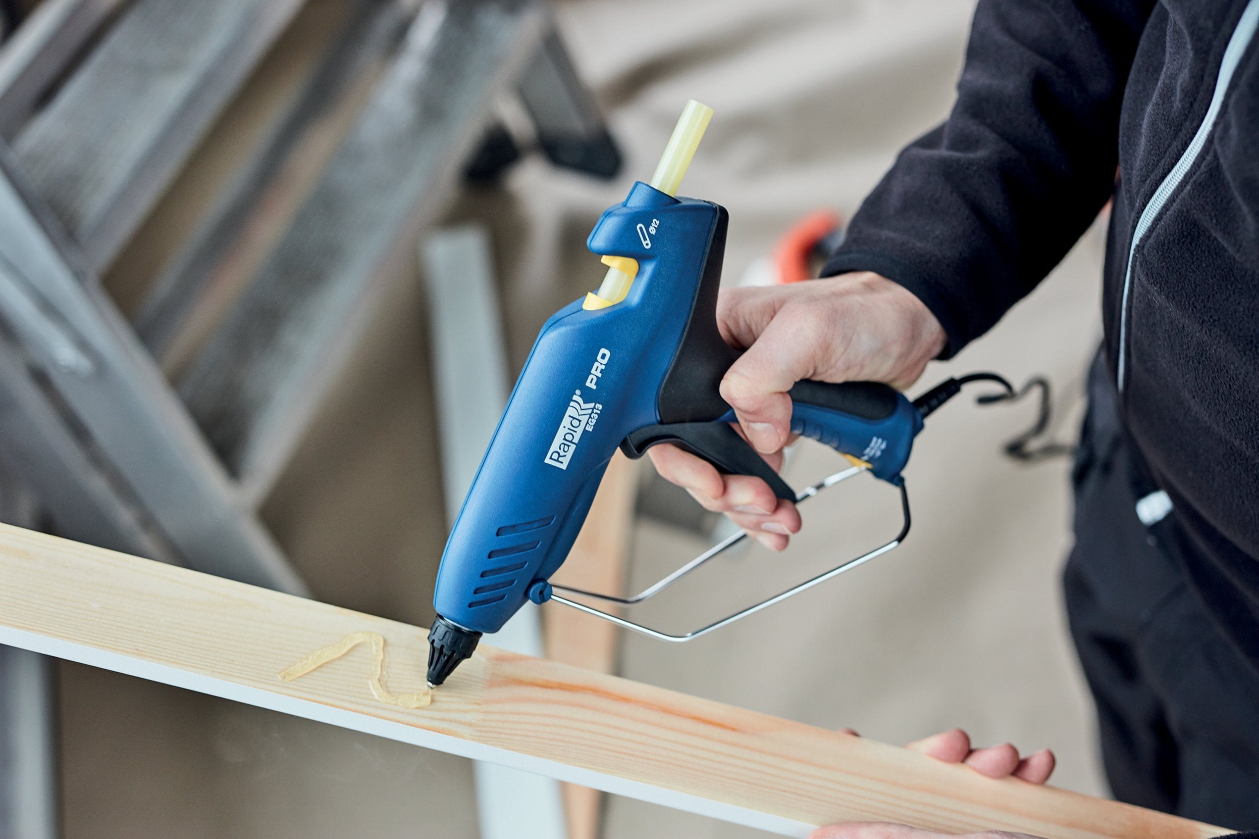 Pistola De Cola Pro Eg313 100w 5001490 Rapid