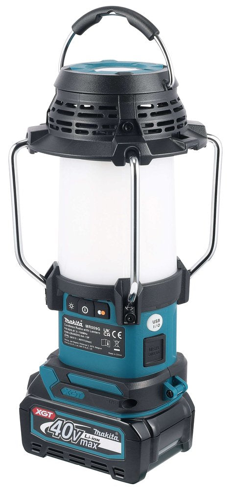 Makita Mr009gz Radio Inalámbrico Con Linterna 40v