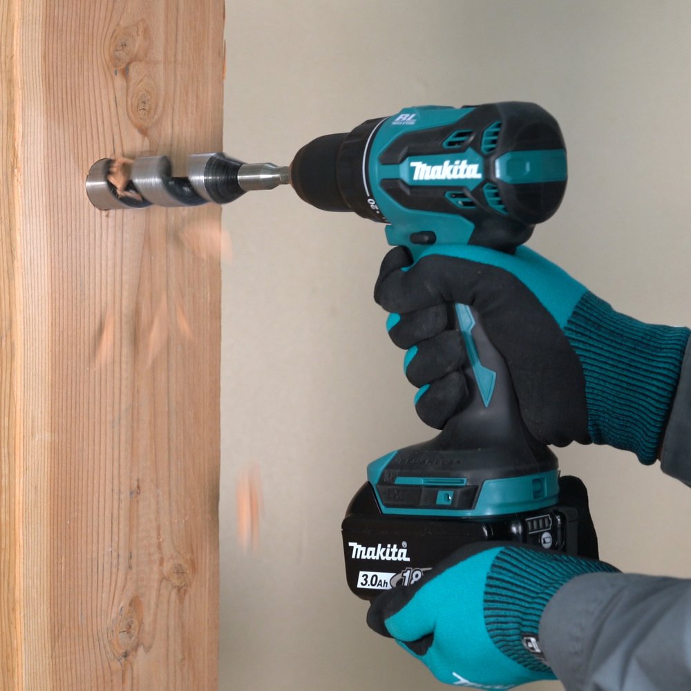 EAN 0197050009845 - Makita DDF490Z taladro 1900 RPM Sin llave 1,7 kg Azul, Negro imagen 17