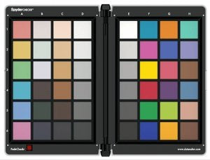 Datacolor Spydercheckr: Estándar De Color Universal De 48 Campos (Con Trípode)