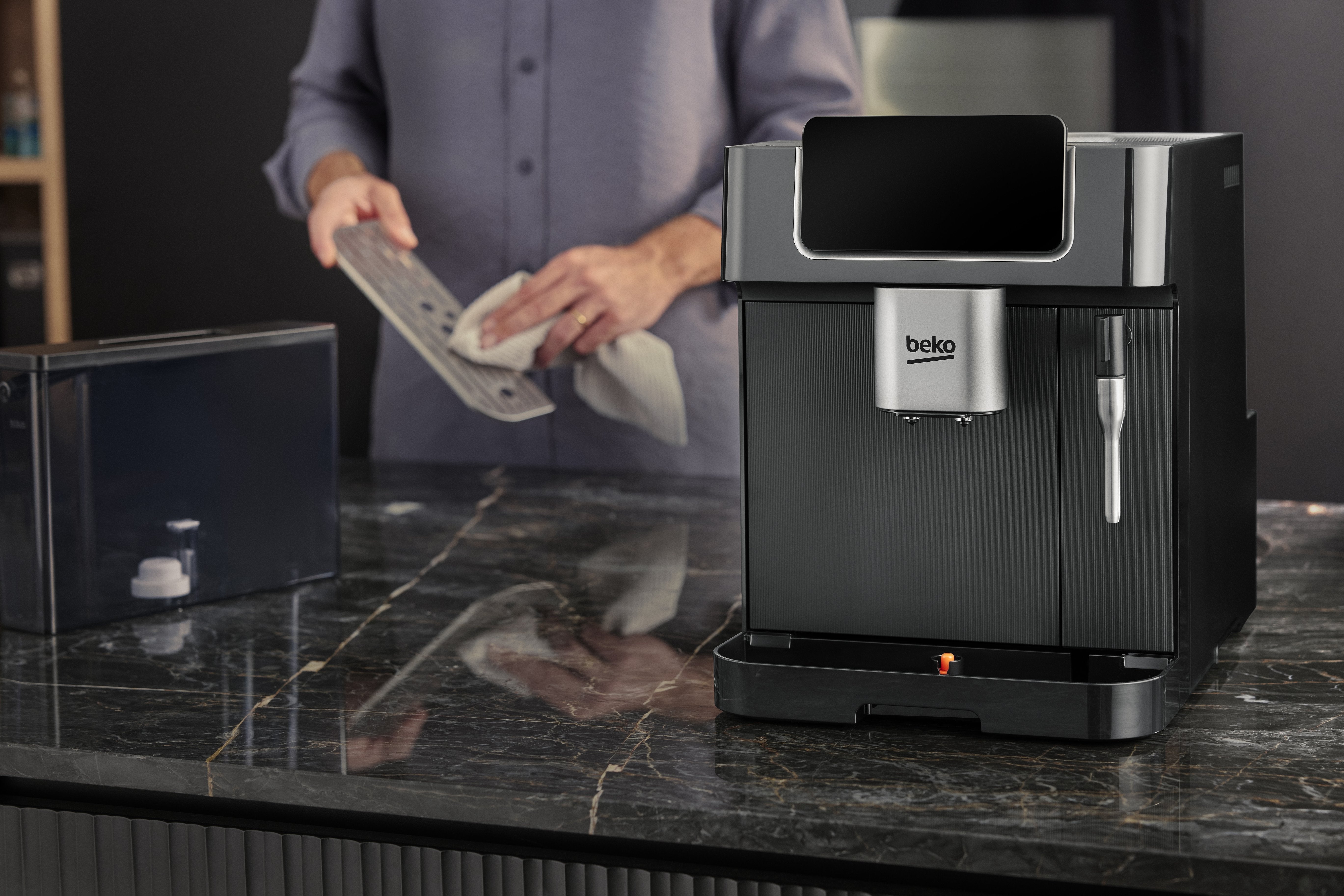 Automatic Coffee Machine Beko Ceg 7302 B