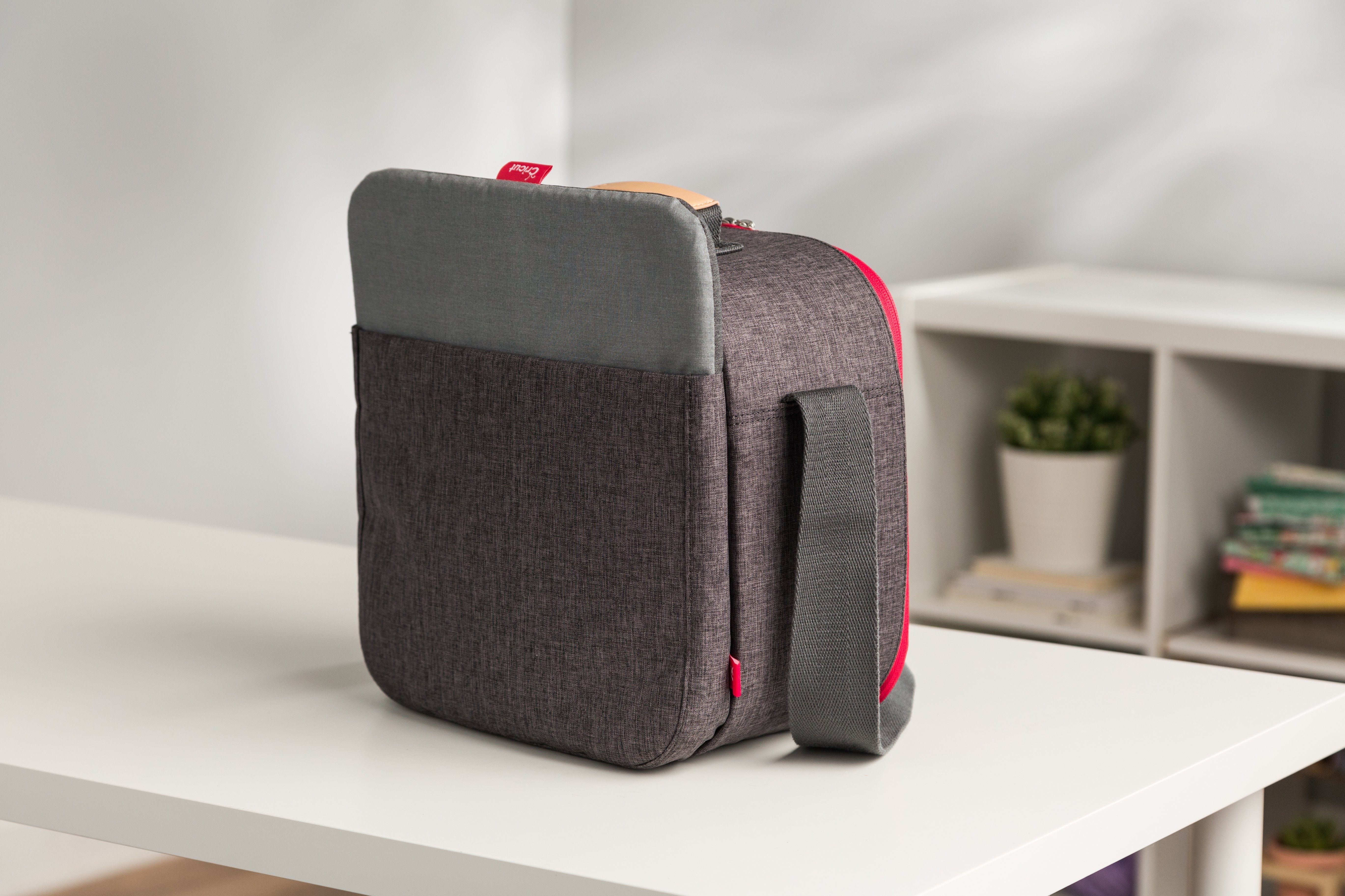 Cricut 2006218 Bolso Y Bandolera Gris, Rosa