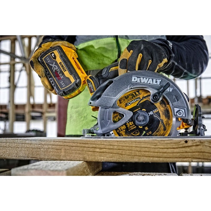 EAN 5035048736289 - DeWALT DCS578NT-XJ sierra circular portátil imagen 6
