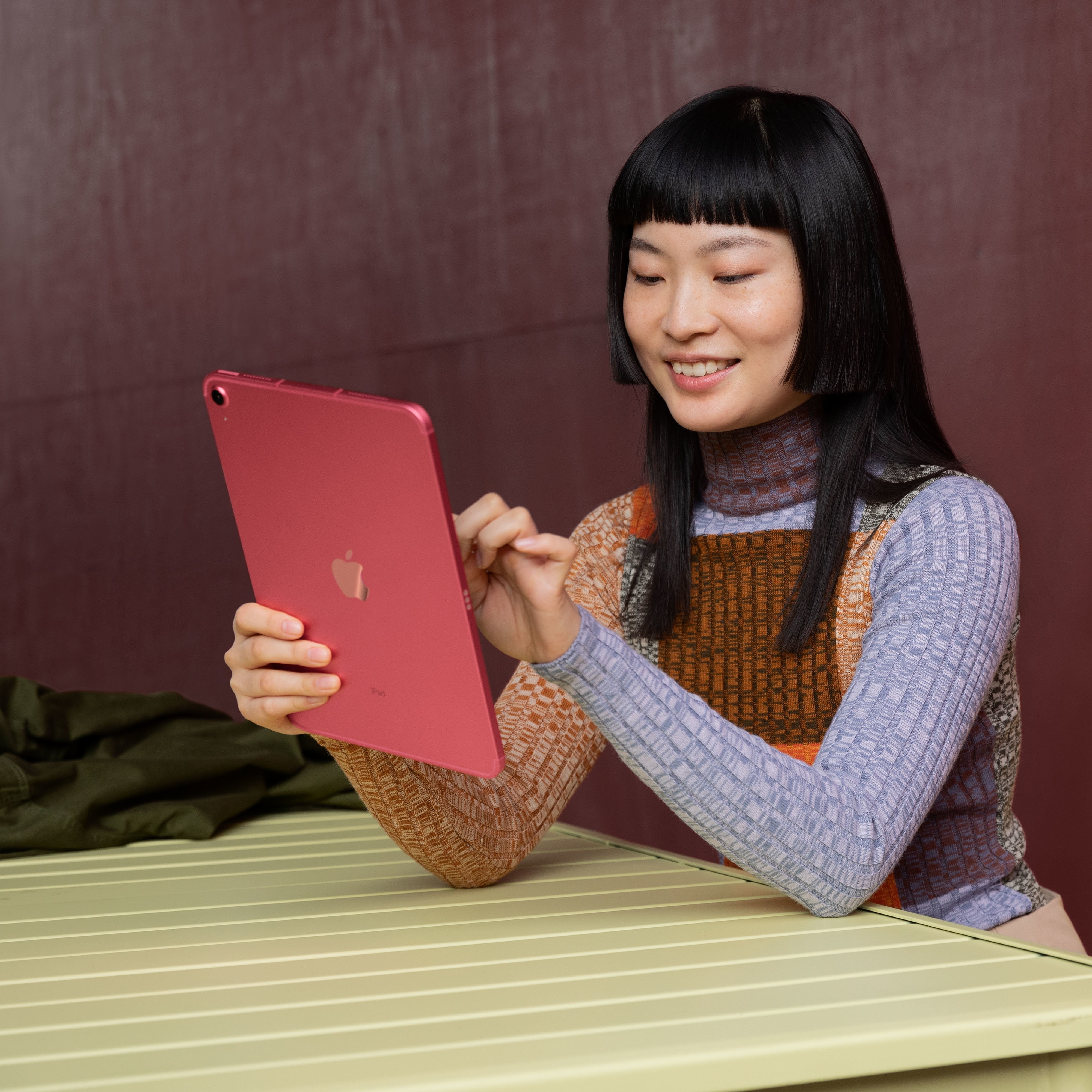 EAN 0194253361725 - Apple iPad 10th gen 5G TD-LTE & FDD-LTE 64 GB 27,7 cm (10.9") Wi-Fi 6 (802.11ax) iPadOS 16 Amarillo imagen 5