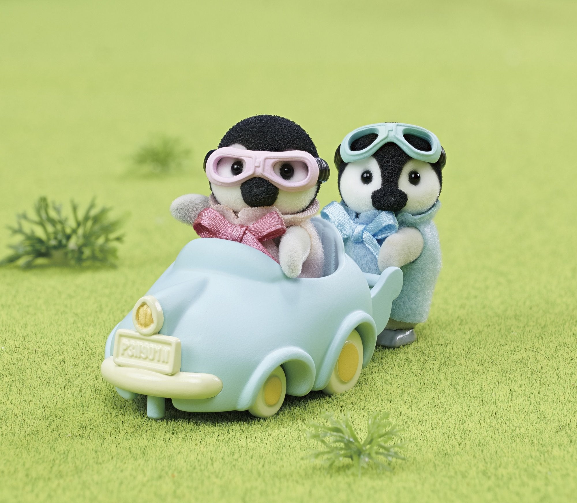 Epoch Sylvanian Families - Pinguin Fahr- Y Juego 5695