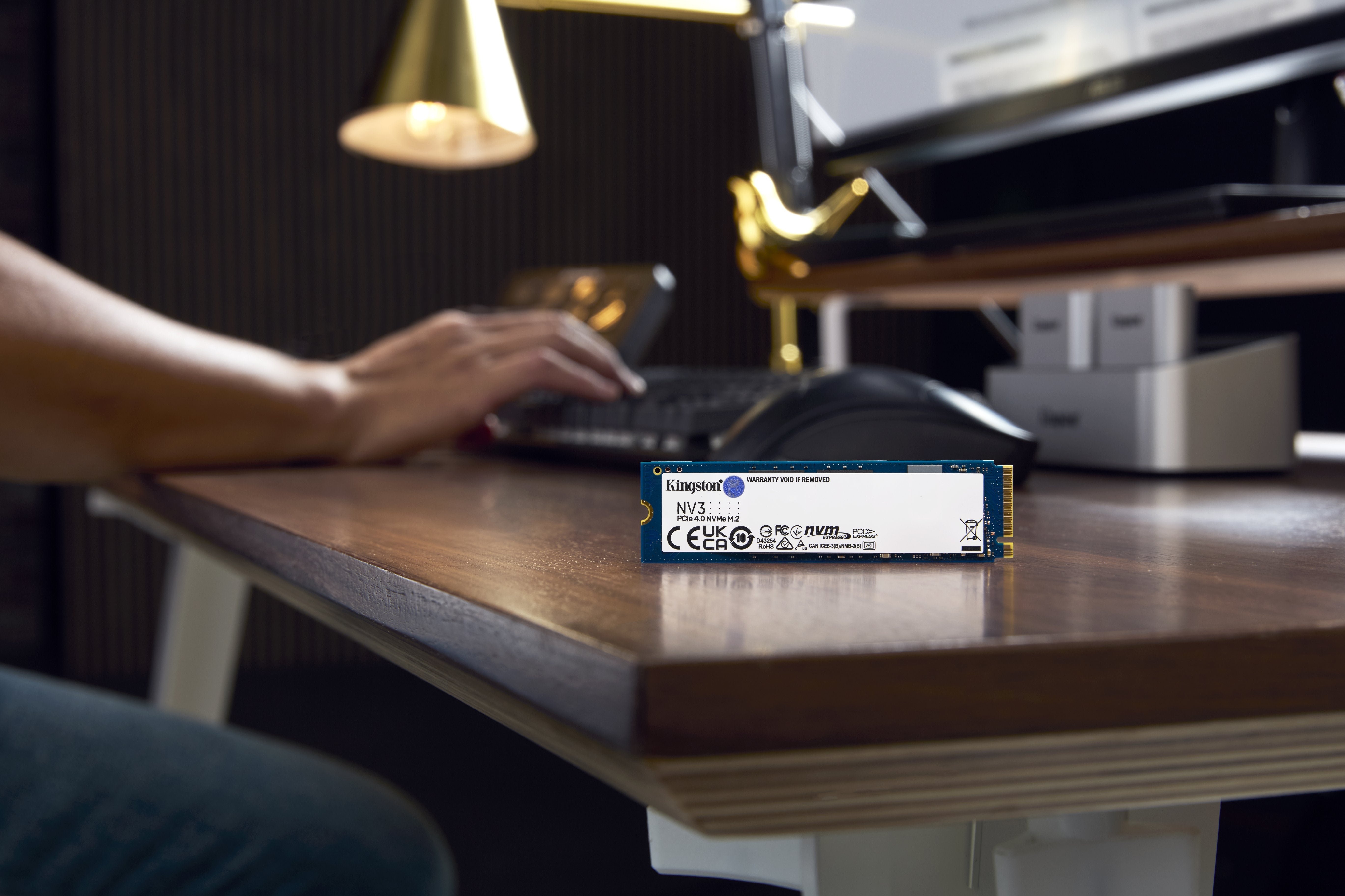 Kingston Nv3 - Ssd - 2 Tb - Pcie 4.0 X4 (Nvme)