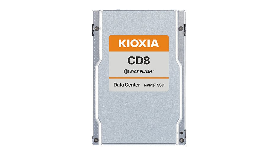 EAN 4582563857377 - Kioxia CD8-R 7,68 TB 2.5" PCI Express 4.0 NVMe BiCS FLASH TLC imagen 1