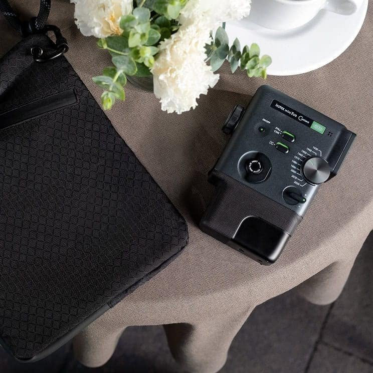 Fujifilm Instax Mini Evo Cinema 1/5" 2560 X 1920 Pixeles 62 X 46 Mm Cmos Negro