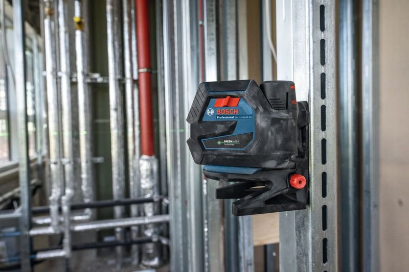 Bosch Professional Láser Combinado A Batería Gcl 12v-50-22 Cg Professional, Láser De Líneas Cruzadas Azul/Negro, Líneas Láser Verdes Y Puntos De Plomada, Incl. Soporte Giratorio Rm 20 0601066s00