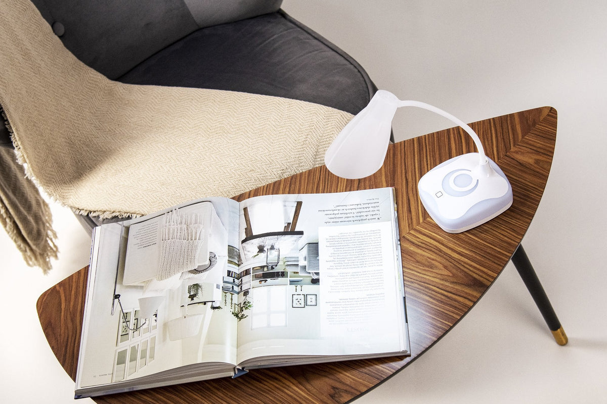 Lámpara De Escritorio Activejet Led Desk Lamp Aye-Classic Plus White