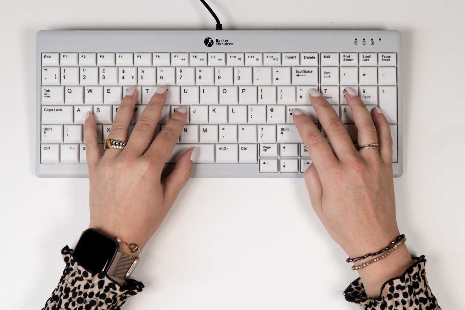 EAN 8719274677680 - BakkerElkhuizen UltraBoard 960 V2 teclado Oficina USB QWERTY Inglés de EE. UU. Gris imagen 7