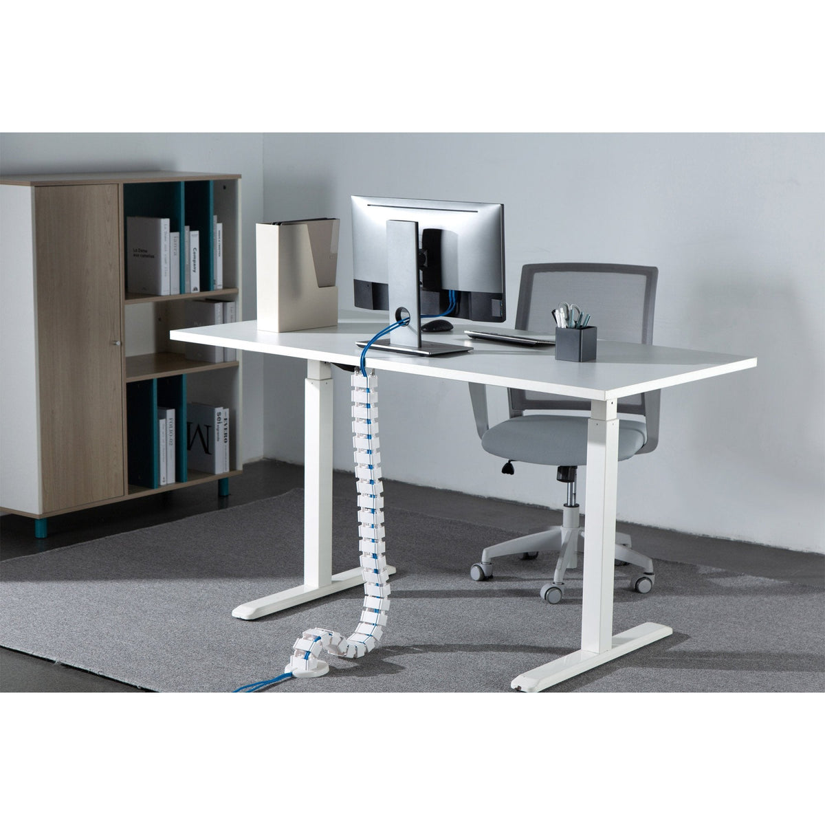 Inline Pasacables Flexible Para Escritorios Regulables En Altura, 4 Compartimentos, 68x36mm Máx. 1,28 M, Blanco