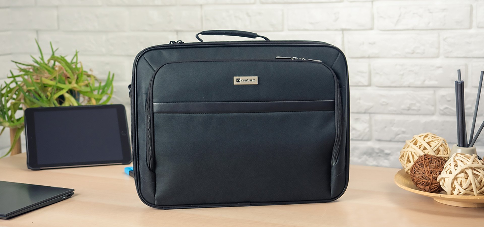 Maletin Natec Laptop Bag Boxer Lite 15.6" Black