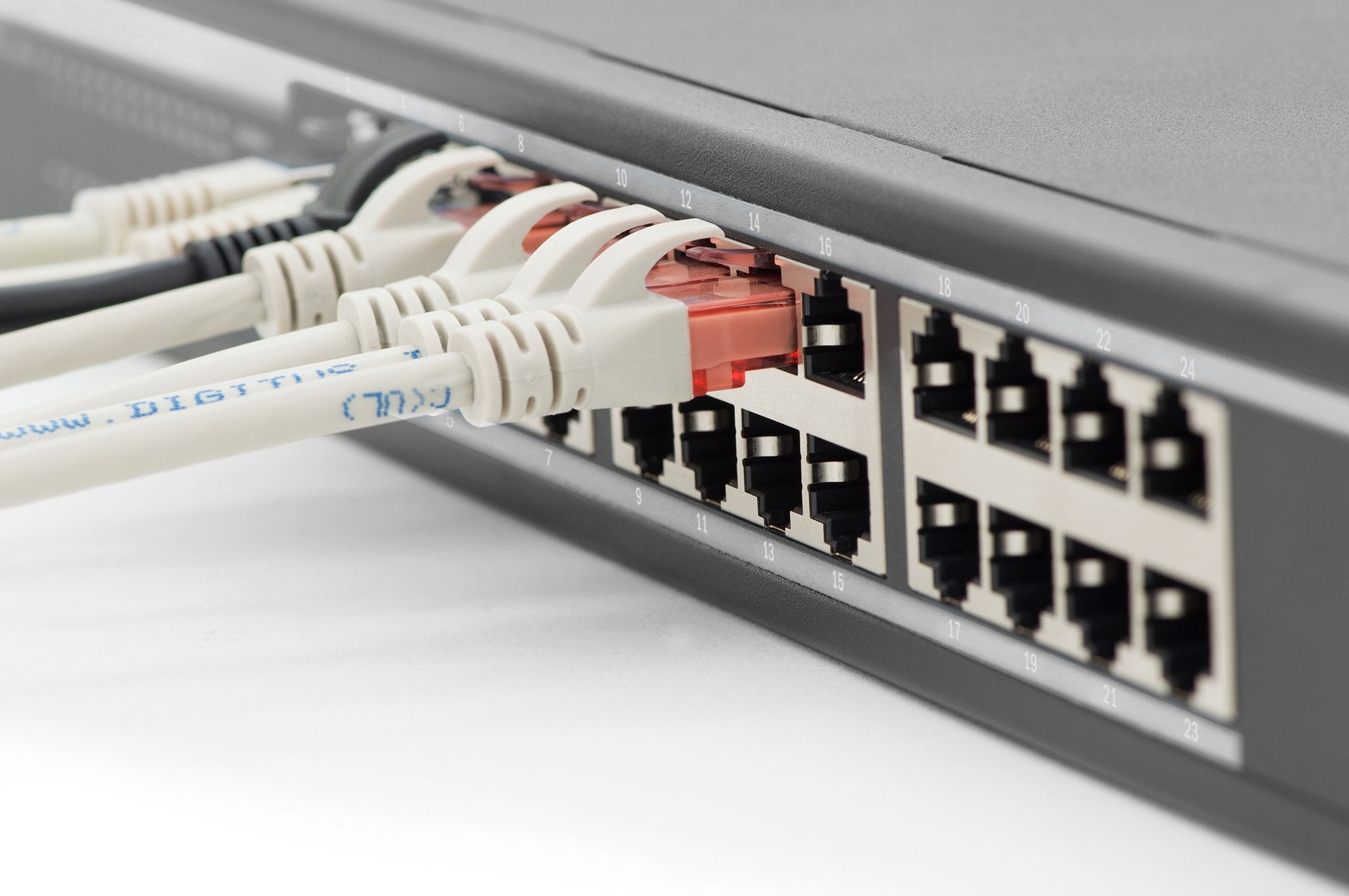 Digitus Dn-80113 Switch Gigabit Ethernet (10/100/1000) Negro