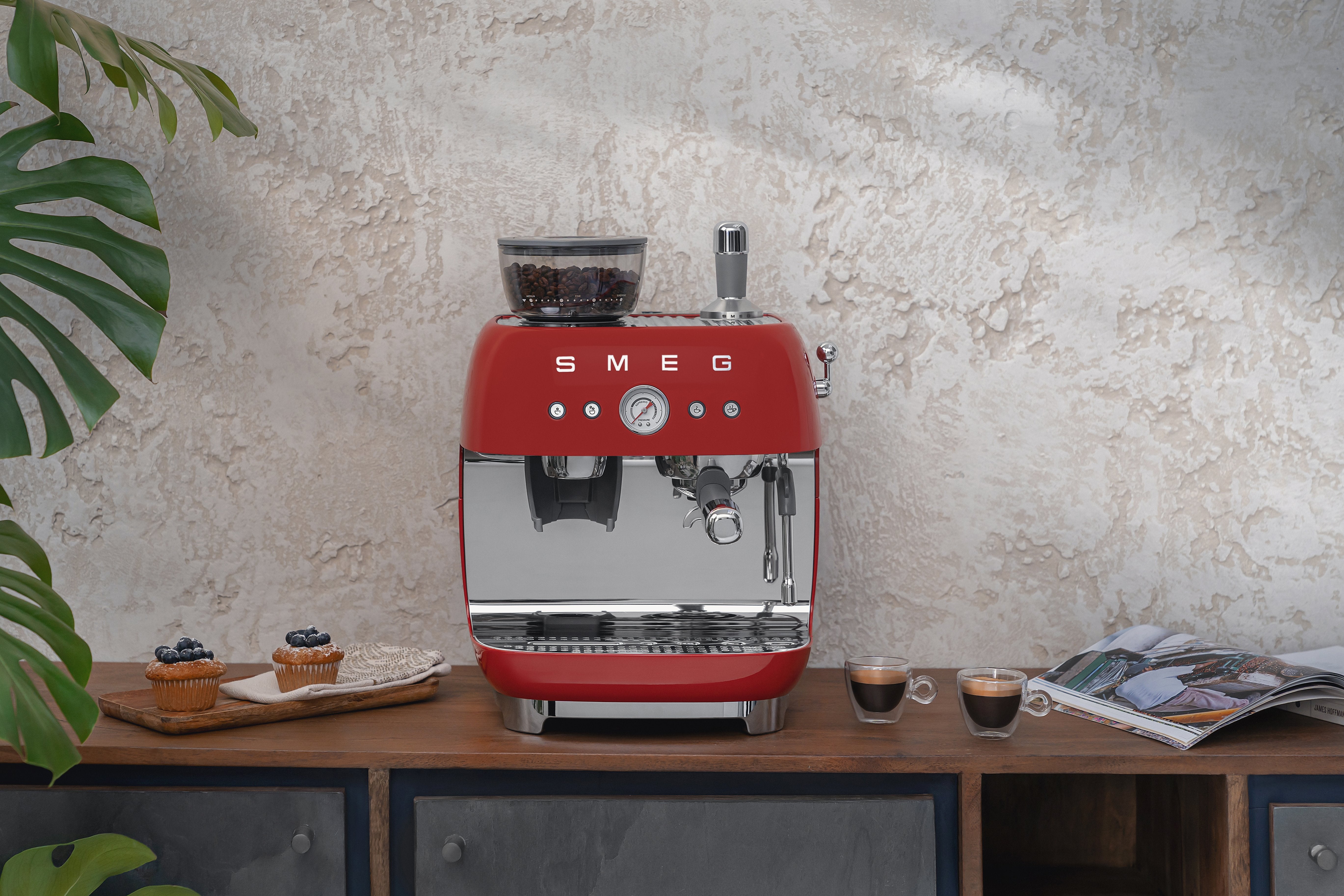 EAN 8017709329822 - Smeg EGF03RDEU cafetera eléctrica Manual Máquina espresso 2,4 L imagen 16