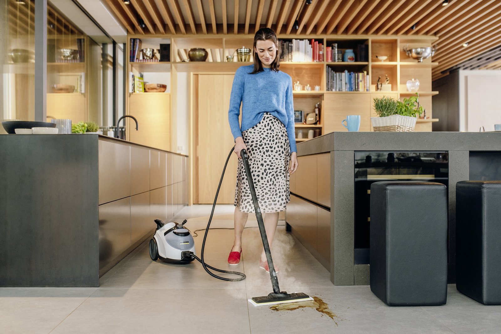 Kärcher Sc 5 Easyfix Iron Plug Limpiador A Vapor Cilíndrico 1,5 L 2250 W Negro, Blanco