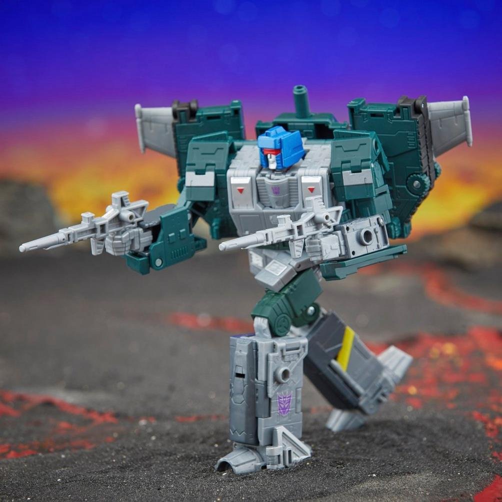 Figura Hasbro Transformers Legacy United Deluxe Overcharge