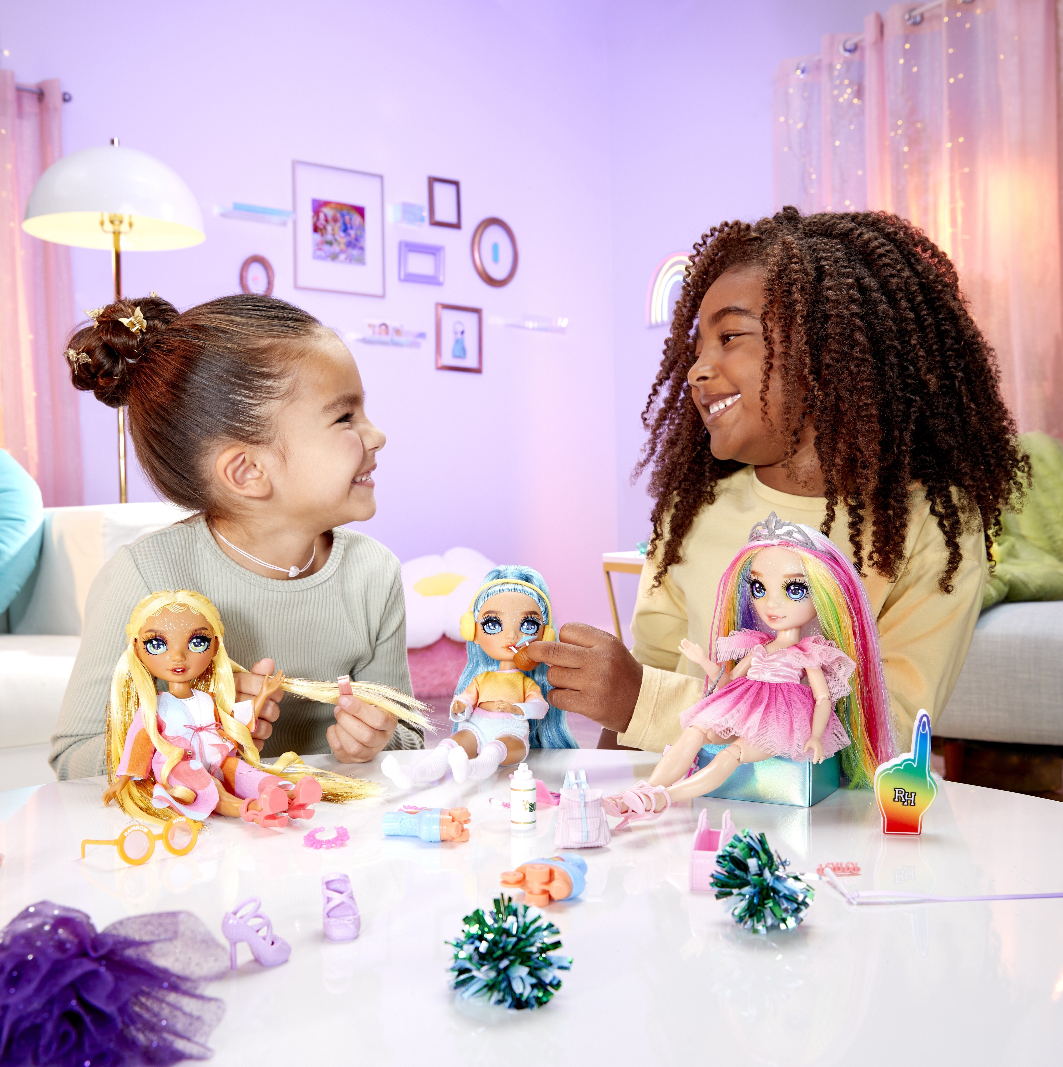 EAN 0035051521747 - Rainbow High Fashion Pack Sleepover Juego de ropita para muñeca imagen 5