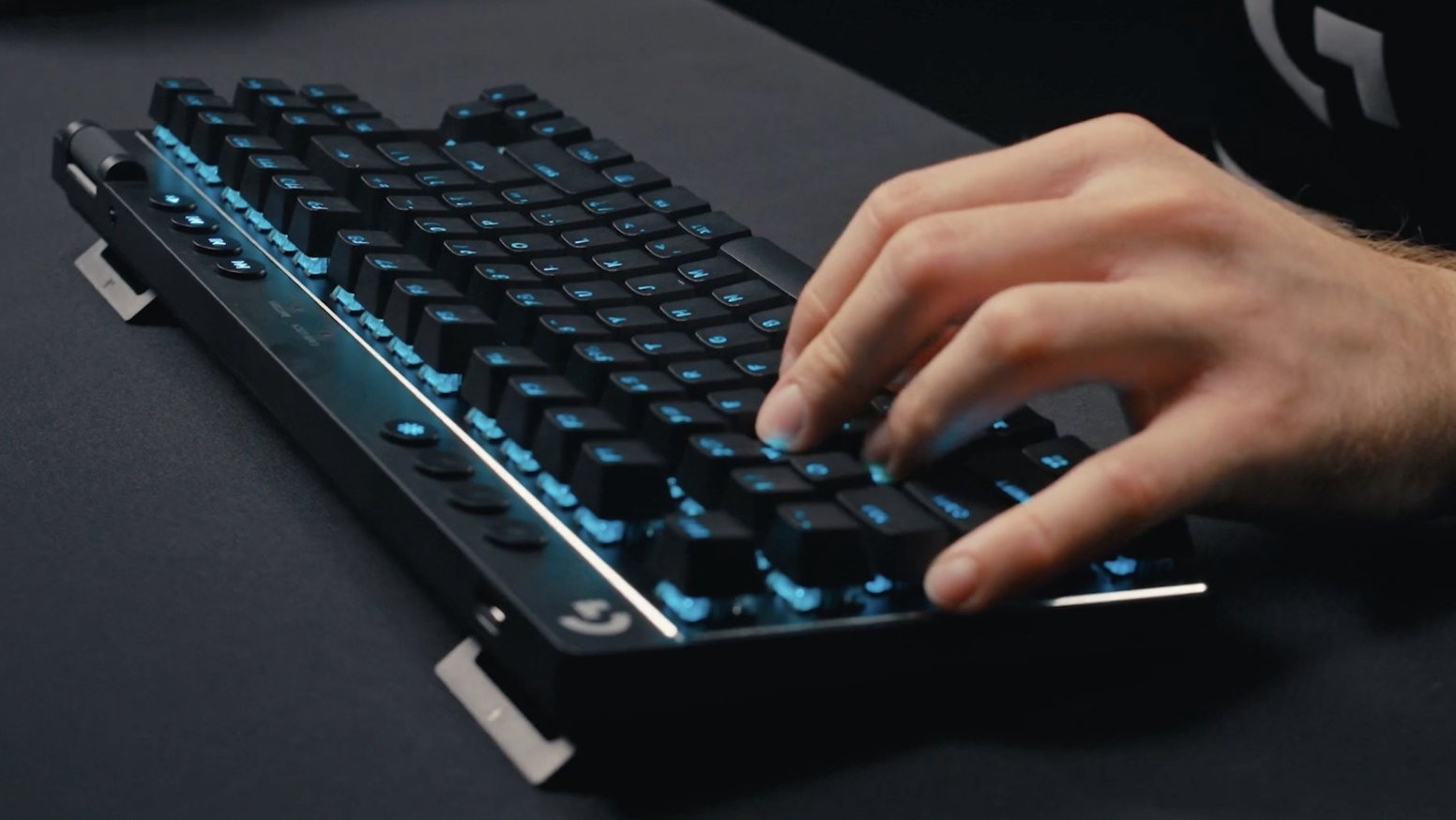 G Pro X Tkl Lightspeed Gaming - Deu 2.4ghz/Bt N/A 419 Tactile
