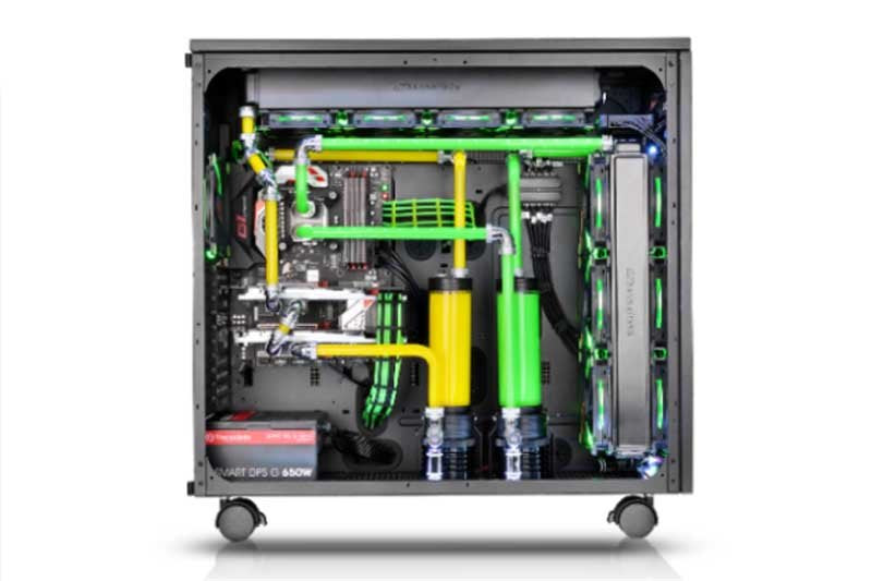 Caja Pc Thermaltake Core W100 Negro