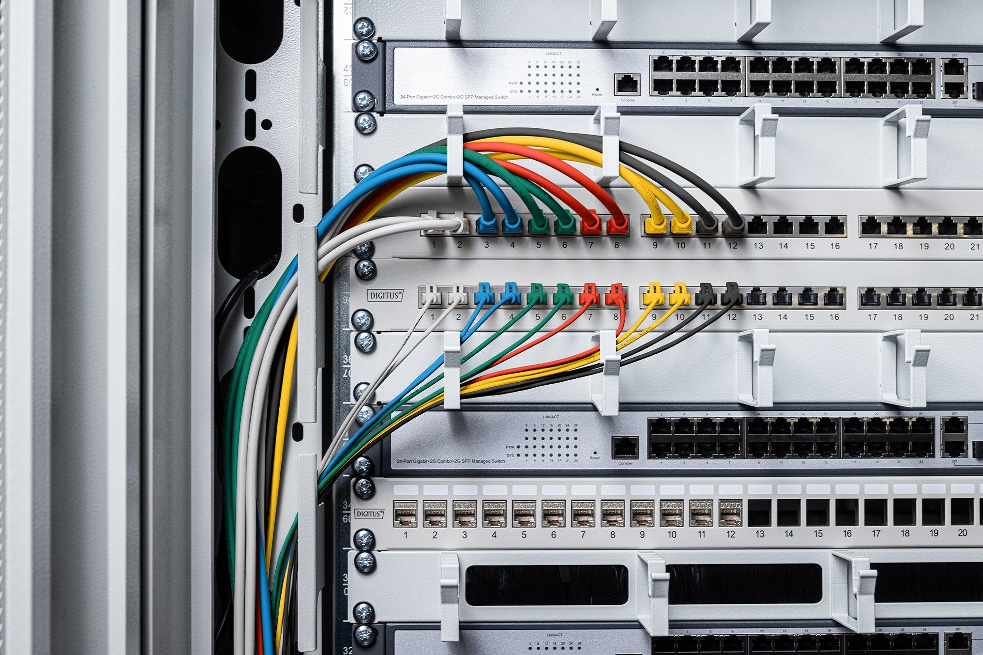 EAN 4016032506638 - Digitus DK-1618-003S-Y cable de red Cat6 U/UTP (UTP) imagen 4
