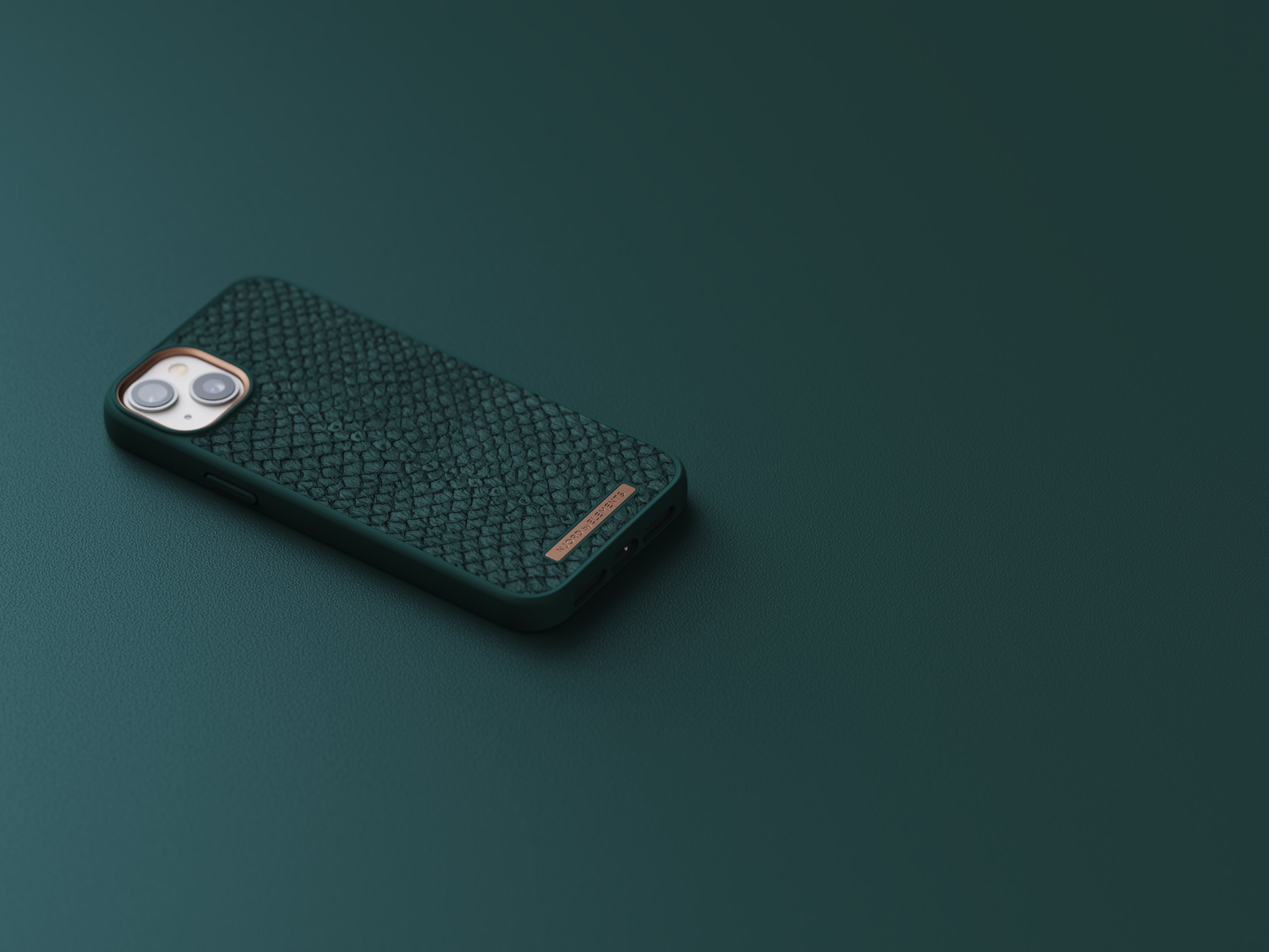 Funda Magsafe Iphone 12/13/14 Plus Piel De Salmon Verde Oscuro Njord