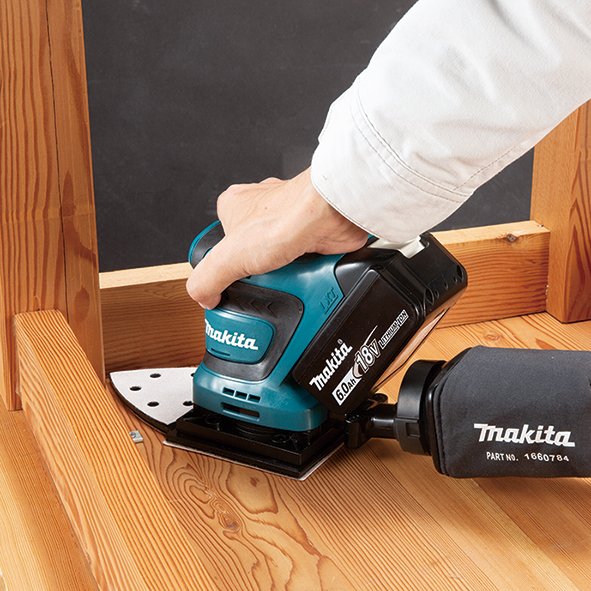 Lijadora De Mano A Batería 18v Sin Acu. Dbo482z Makita