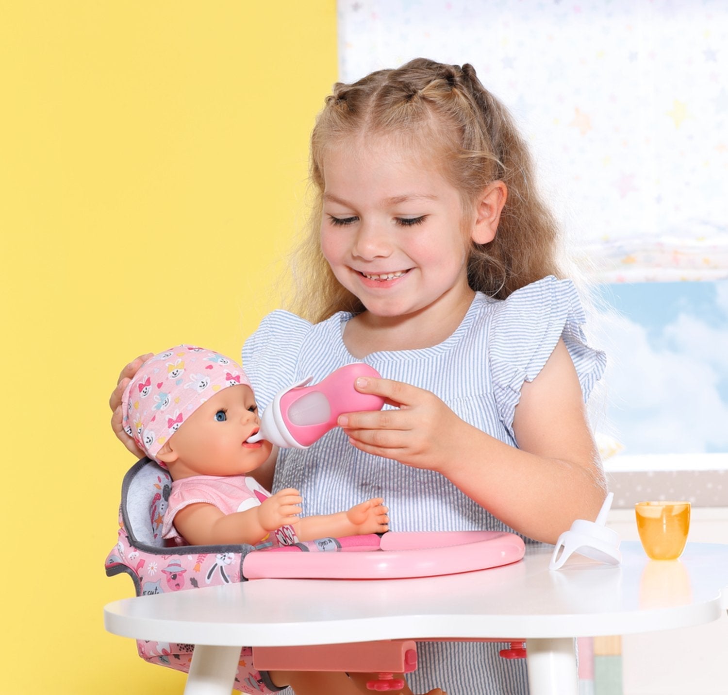 Zapf Creation Baby Born® Biberón Y Cuchara Interactivos 43cm, Accesorios Para Muñecas Con Dos Accesorios Y Efecto De Sonido 832493