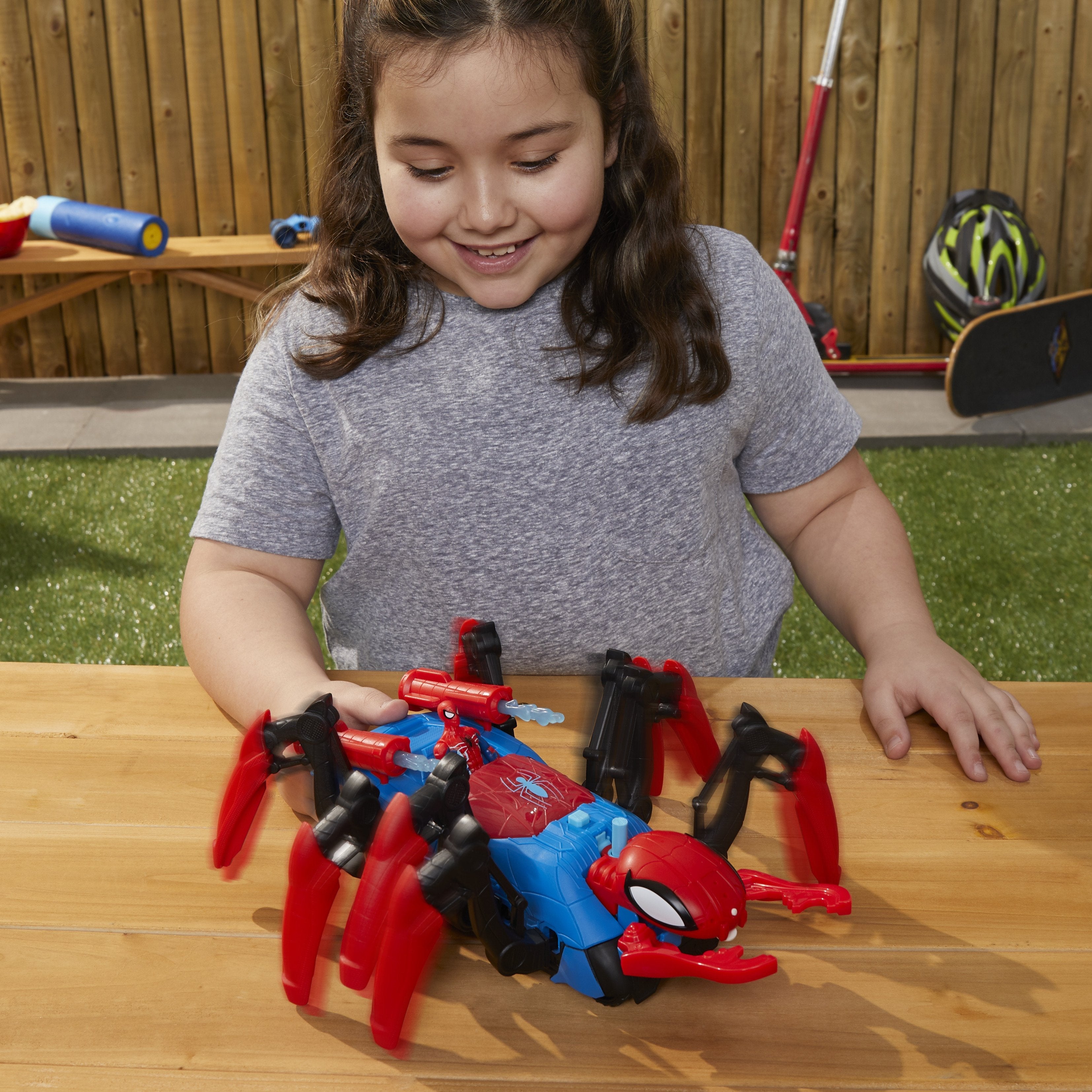 Figura Hasbro Marvel Spiderman Web Splashers