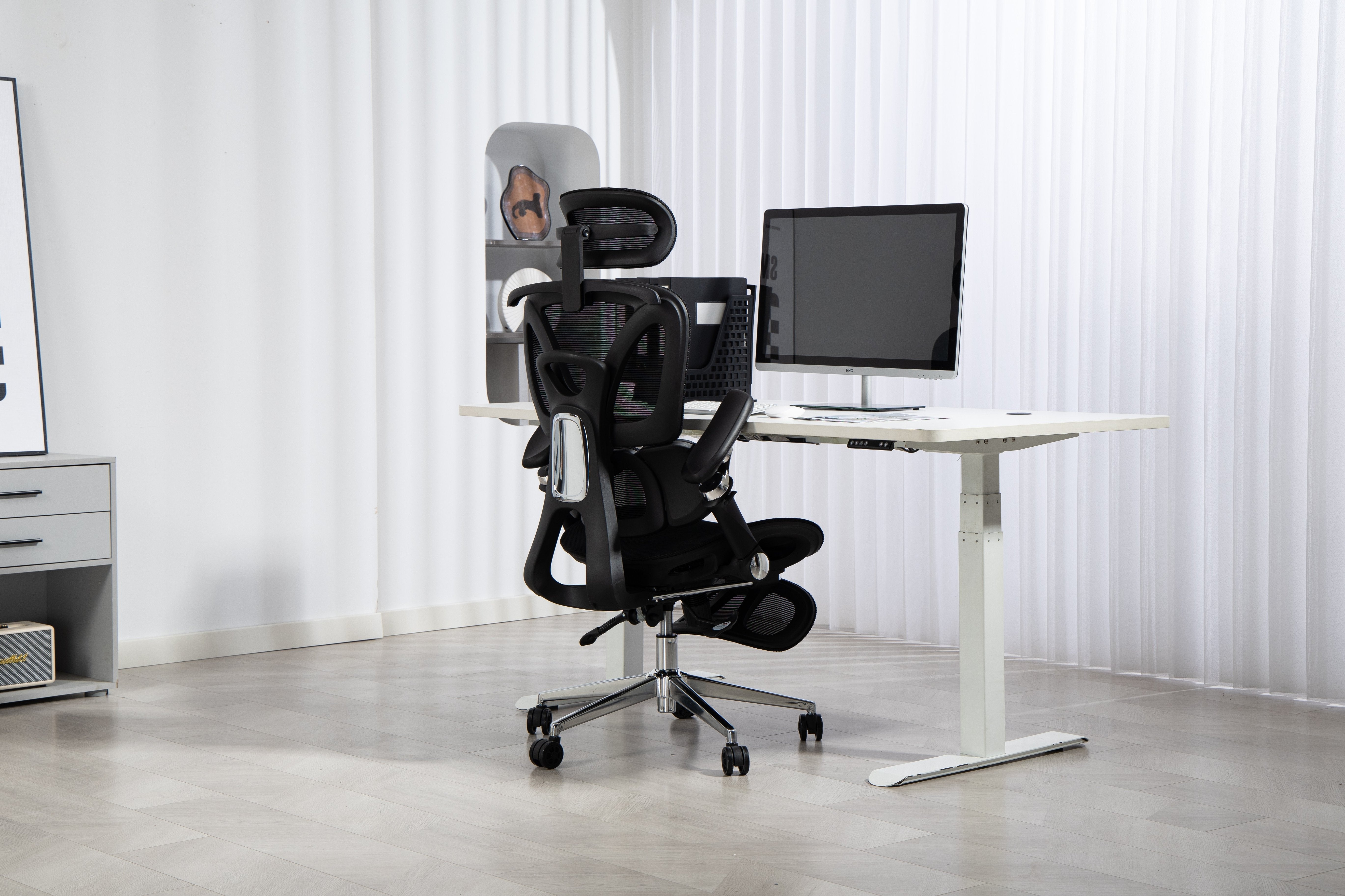EAN 5901443391562 - Activejet YK848 BK silla de oficina y de ordenador Asiento de malla Respaldo de malla imagen 27