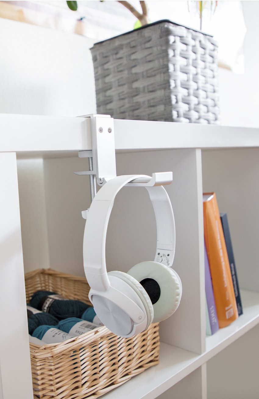 Delock 18450 Soporte Para Auriculares Ajustable Para Colocar En Escritorio, Aluminio, Plata