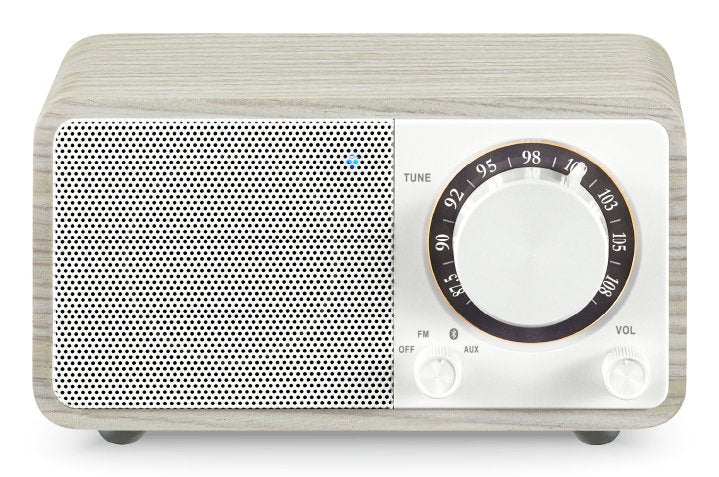 Sangean Wr-7 Plus Roble De Medianoche Radio Con Mueble De Madera Fm Bluetooth Aux