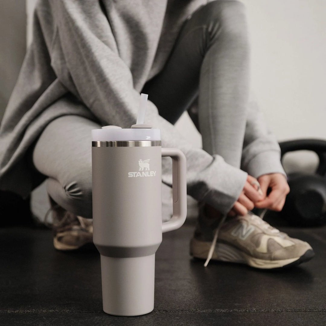 Stanley 10-10824-603 Thermobecher Quencher H2.0, Asche