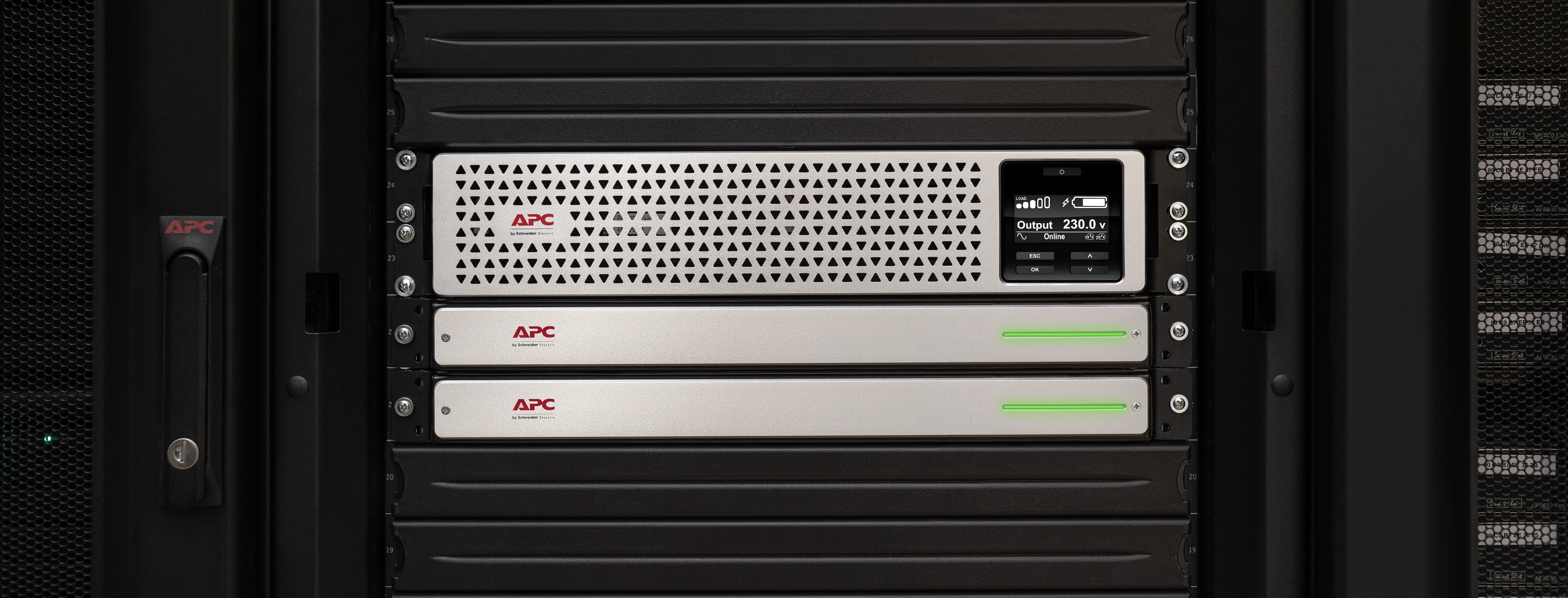 EAN 8592978145736 - APC SRTL1000RMXLI-NC sistema de alimentación ininterrumpida (UPS) Doble conversión (en línea) 1 kVA 900 W imagen 9
