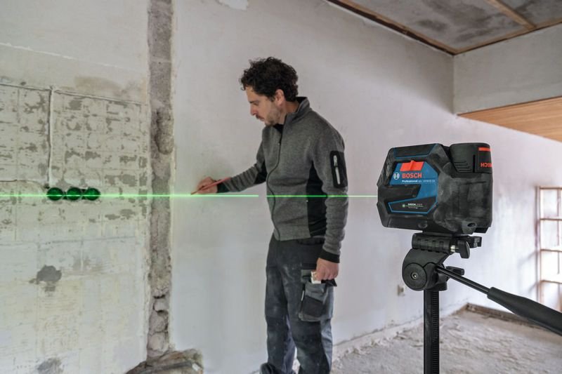 Bosch Professional Láser Combinado A Batería Gcl 12v-50-22 Cg Professional, Láser De Líneas Cruzadas Azul/Negro, Líneas Láser Verdes Y Puntos De Plomada, Incl. Soporte Giratorio Rm 20 0601066s00