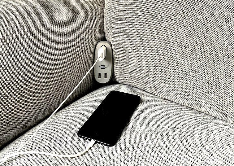 Toma Para Sofá Brennenstuhl Con Función De Carga Usb