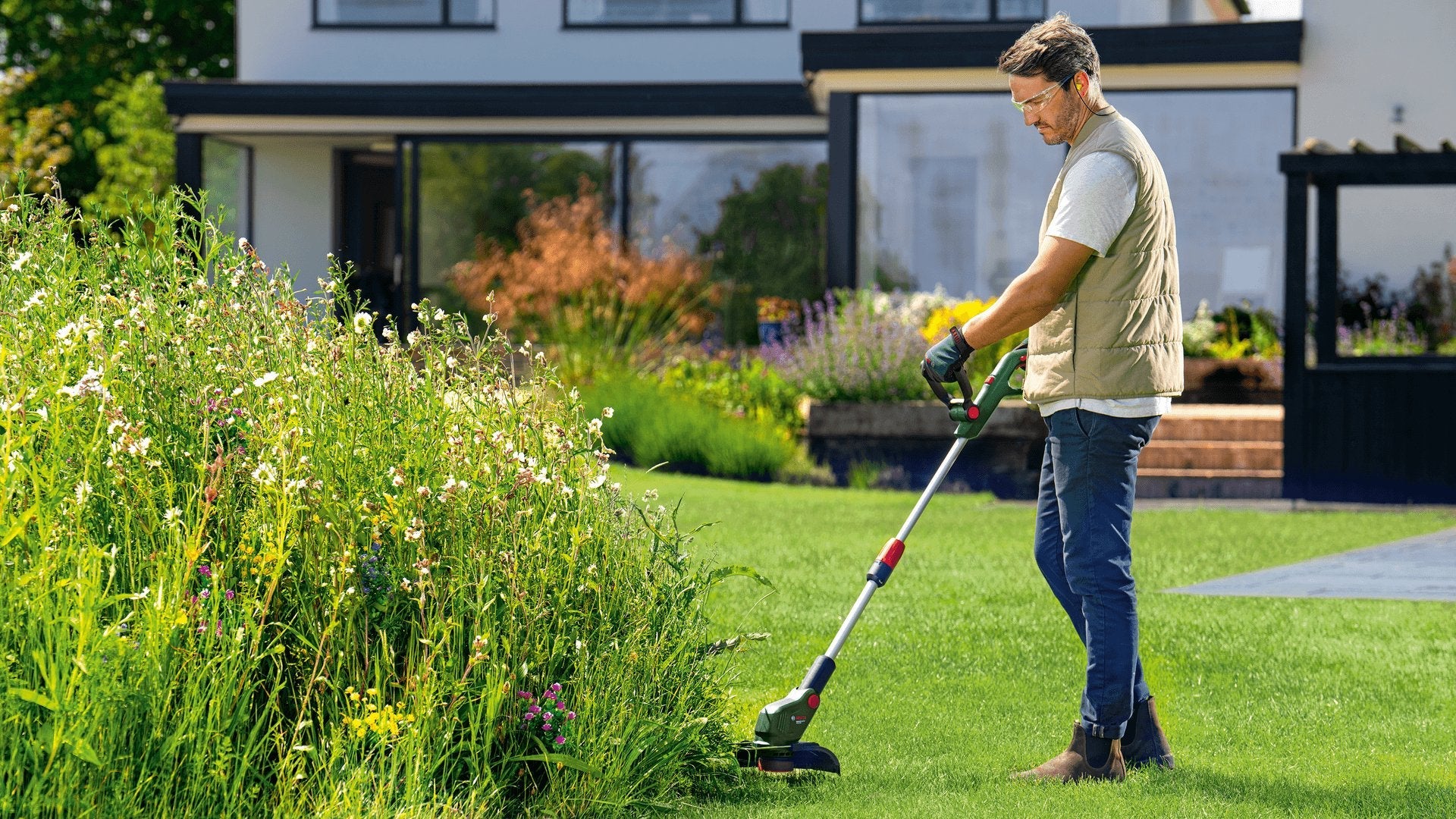 Bosch Powertools Akku-Rasentrimmer Universal Grasscut 18v-23-450 Solo, 18volt (Verde/Negro, Ohne Akku Und Ladegerät, Power For All Alliance) 06008c1g01