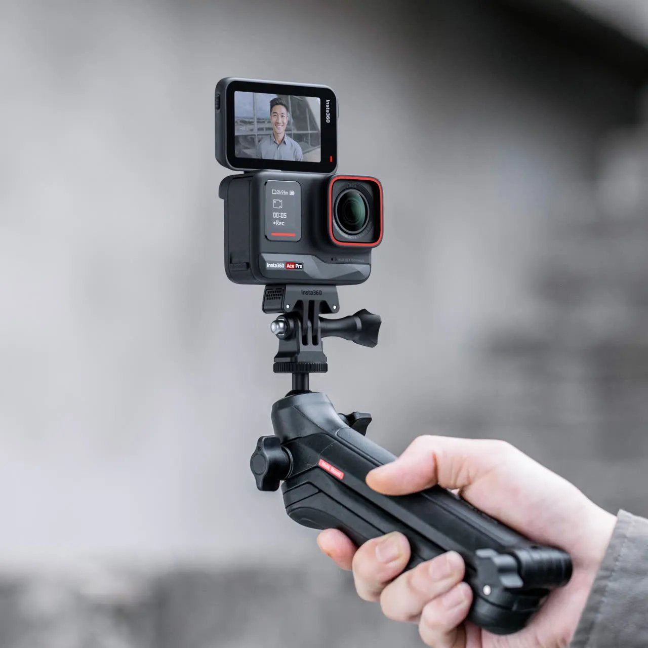 EAN 6970357853915 - Insta360 CINSTAV/F accesorio para cámara de deportes de acción Mango para trípode imagen 6