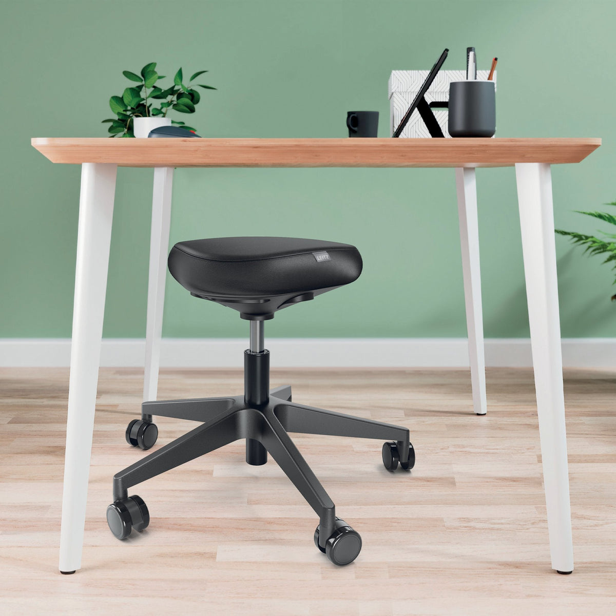Leitz Ergo Active Hocker Negro