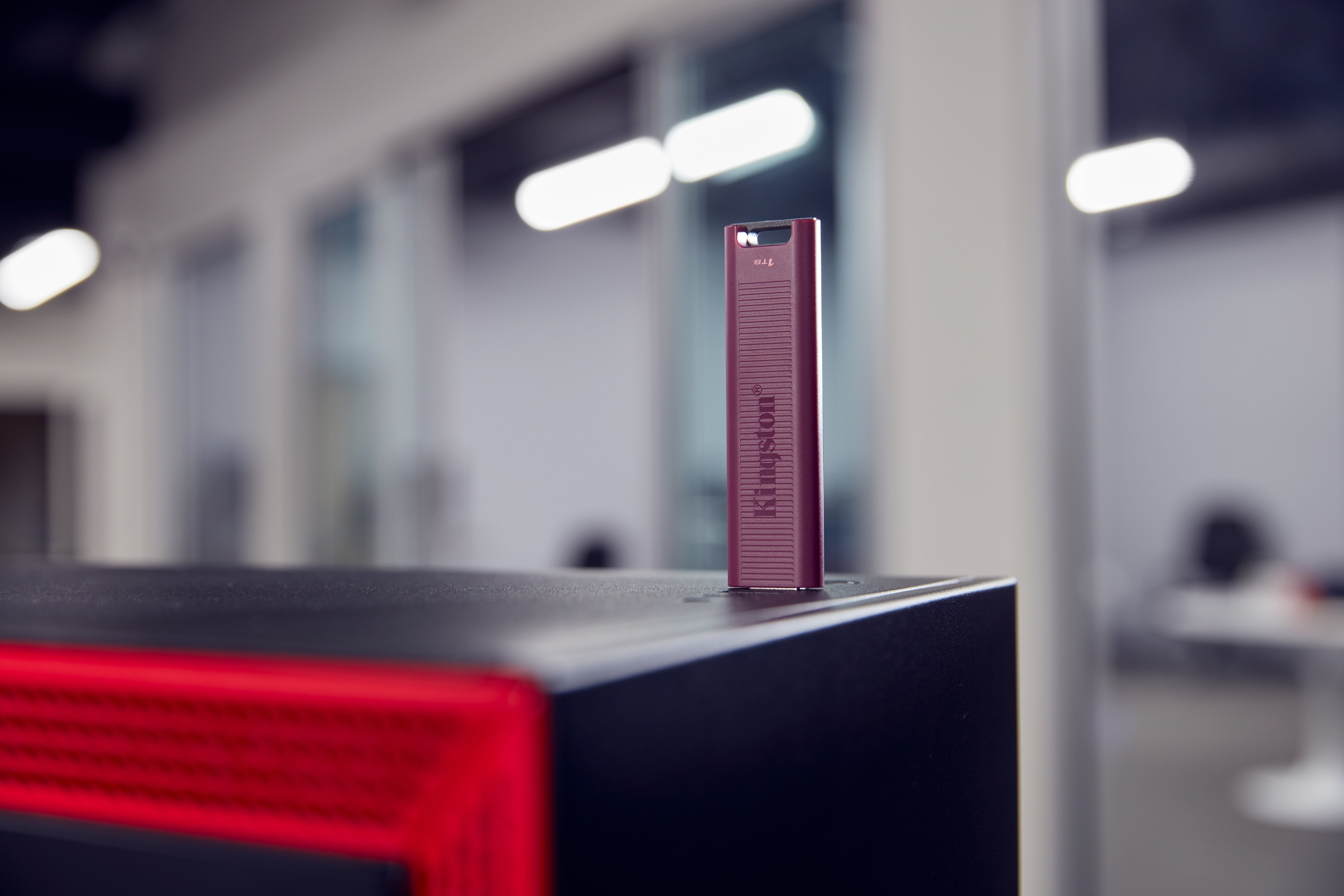 EAN 0740617328295 - Kingston Technology DataTraveler Max unidad flash USB USB tipo A 3.2 Gen 2 (3.1 Gen 2) Rojo imagen 9