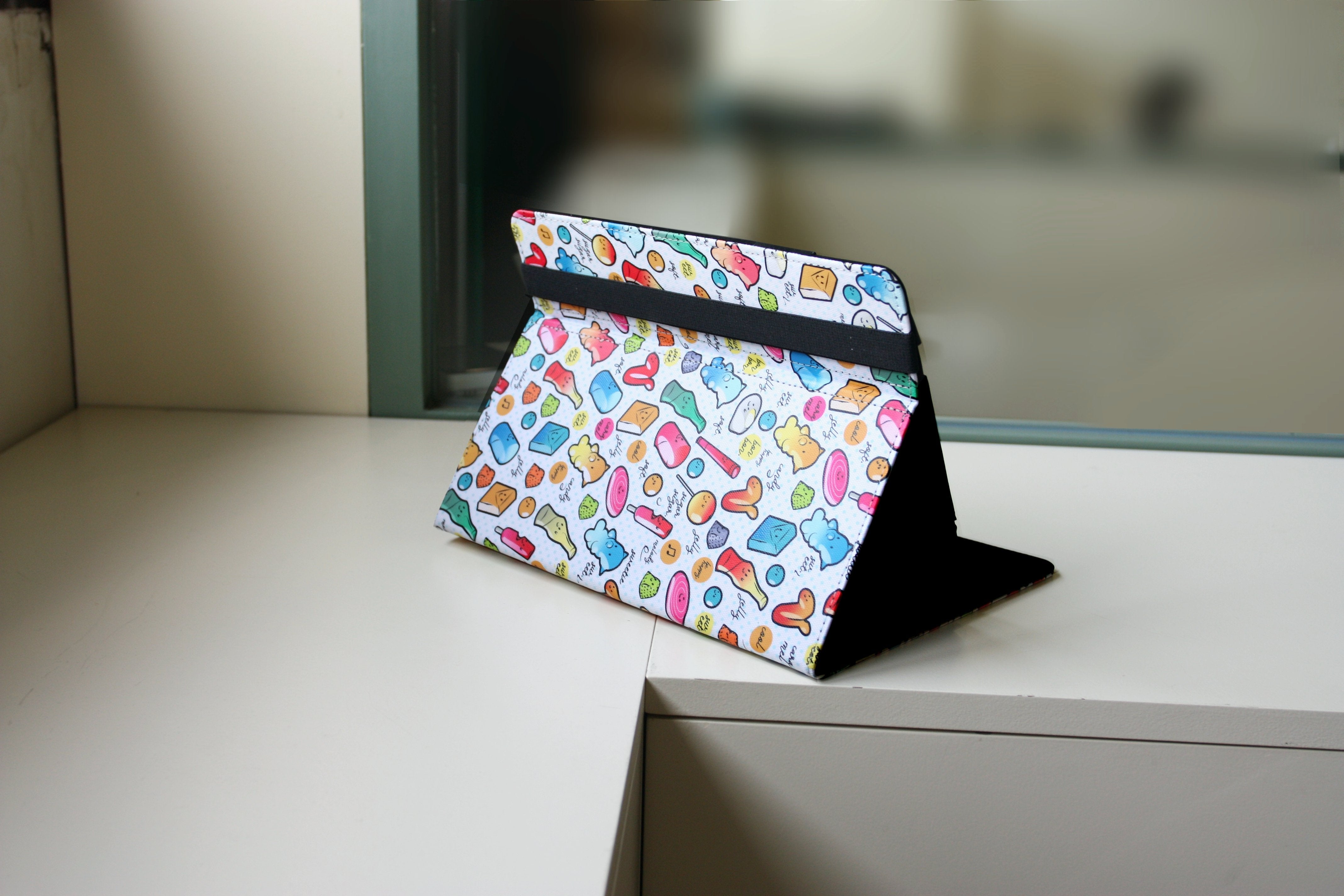 Funda Universal Silver Ht Wave 9pulgadas - 11pulgadas Cool Candy Blanco Y Azul
