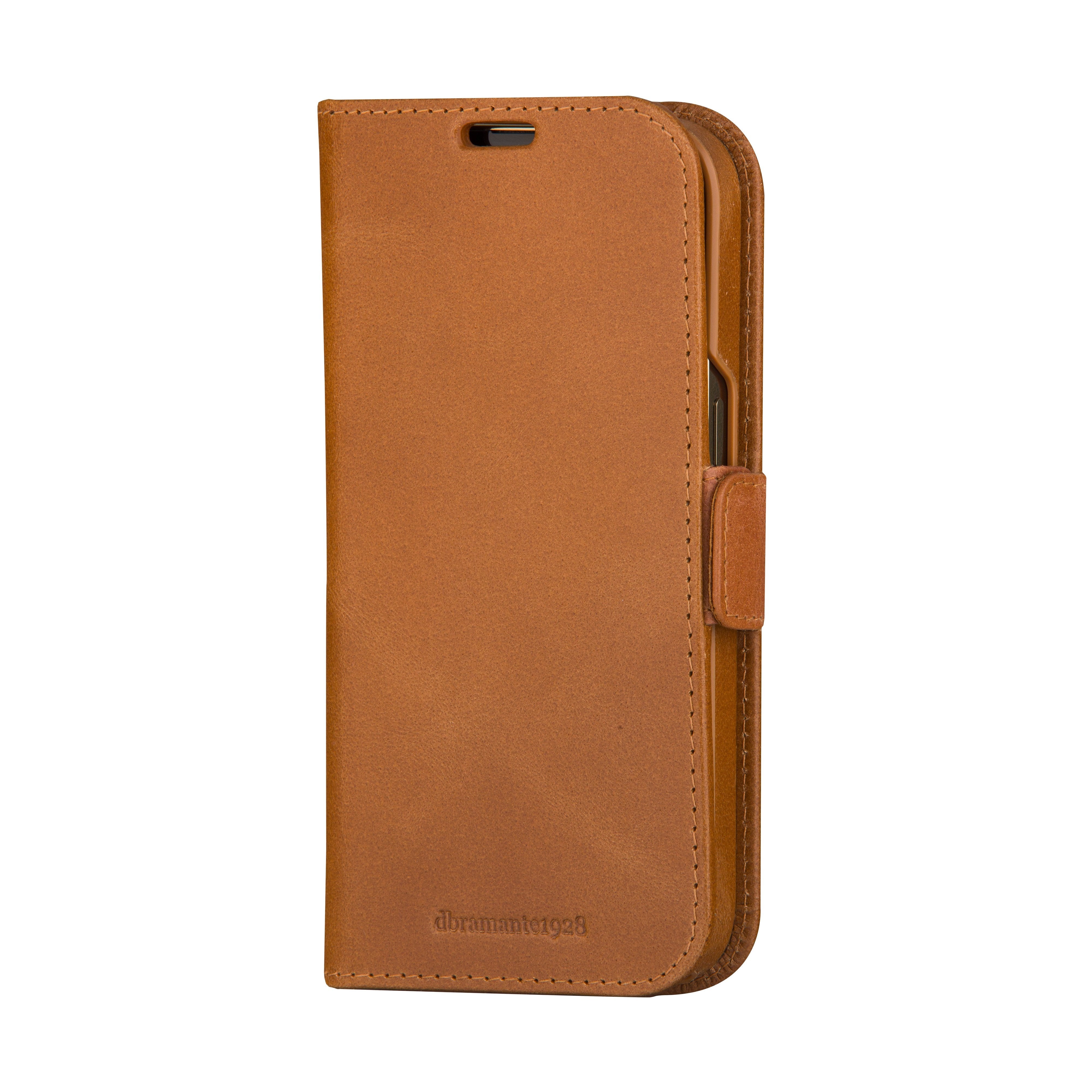 EAN 5711428018229 - dbramante1928 LY61GT001822 funda para teléfono móvil Folio Marrón imagen 5